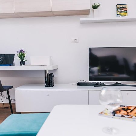 Modern 2Bdr Apartment-Cathedral View-Best Location 사라예보 외부 사진